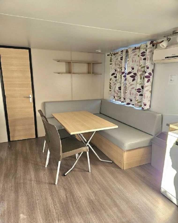 Camping De Charlieu - Mobile Home Exterior photo